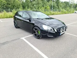 Svart Begagnad 2011 Volvo V60 Momentum Kombi | 115 000 kr (Marknadspris)
