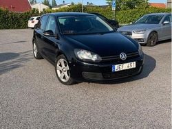 Svart Begagnad 2012 VW Golf VII Halvkombi | 89 999 kr (Bra pris)