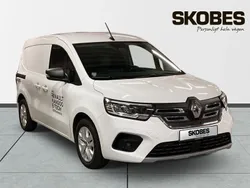 Vit Begagnad 2023 Renault Kangoo Minibuss | 344 500 kr (Bra pris)