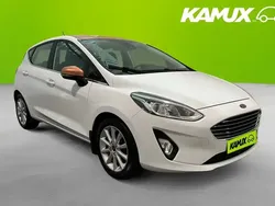Vit Begagnad 2018 Ford Fiesta Titanium Halvkombi | 109 800 kr (Marknadspris)