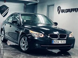 Svart Begagnad 2009 BMW 520 Sedan | 79 900 kr (Marknadspris)
