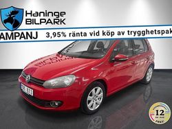 Röd Begagnad 2012 VW Golf VII Halvkombi | 69 995 kr (Marknadspris)