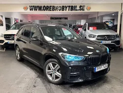 Svart Begagnad 2022 BMW 220 M Sport SUV | 369 500 kr
