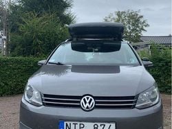 Grå Begagnad 2012 VW Touran Minibuss | 82 000 kr (Lite dyr)