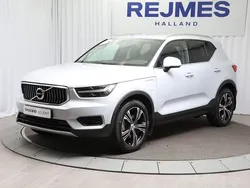 Silver Begagnad 2021 Volvo XC40 Inscription SUV | 339 500 kr (Marknadspris)