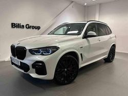 Vit Begagnad 2022 BMW X5 iPerformance SUV | 549 000 kr (Lite dyr)