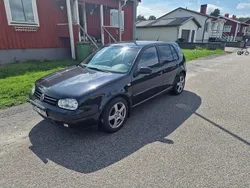 Svart Begagnad 2001 VW Golf IV Basis Halvkombi | 27 000 kr (Lite dyr)
