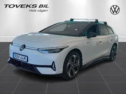 Vit (glacier white metallic bl) Ny 2025 VW ID.7 GTX Sedan | 727 500 kr (Marknadspris)