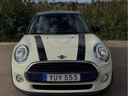 Vit Begagnad 2018 Mini Cooper Halvkombi | 169 000 kr (Marknadspris)