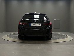 Svart Begagnad 2025 BMW 330 M Sport Kombi | 599 000 kr