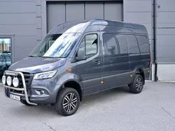 Mörkgrå (grå) Begagnad 2020 Mercedes Sprinter SE Van | 469 800 kr (Superpris)