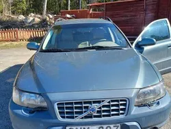 Grön Begagnad 2001 Volvo XC70 SUV | 20 000 kr (Bra pris)