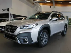 Brun Begagnad 2023 Subaru Outback SUV | 434 900 kr (Marknadspris)