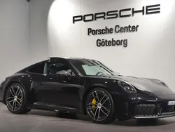 Svart (black) Begagnad 2025 Porsche 911 Carrera 4 GTS Sportkupé | 2 607 800 kr