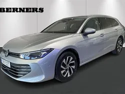 Silver Begagnad 2024 VW Passat Business Kombi | 354 900 kr (Marknadspris)
