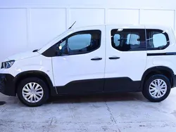 Vit Begagnad 2020 Peugeot Rifter Minibuss | 229 900 kr (Dyr)