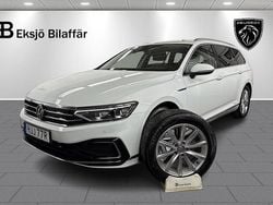 Vit Begagnad 2020 VW Passat Executive Kombi | 209 500 kr (Marknadspris)