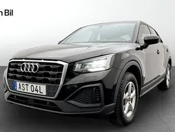 Brilliantsvart Begagnad 2022 Audi Q2 Proline SUV | 209 000 kr (Marknadspris)