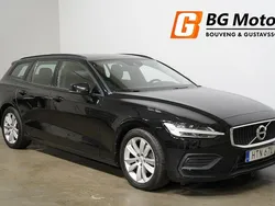 Svart Begagnad 2019 Volvo V60 Momentum Kombi | 249 700 kr (Marknadspris)