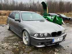 Grå Begagnad 2003 BMW 525 M Sport Kombi | 10 000 kr
