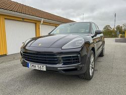 Svart Begagnad 2020 Porsche Cayenne SUV | 554 000 kr