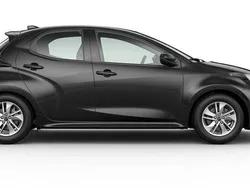 Opera black Ny 2024 Mazda 2 Center-Line Halvkombi | 259 400 kr (Marknadspris)