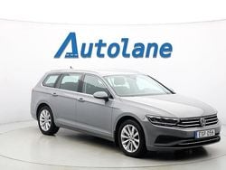Grå Begagnad 2022 VW Passat Edition Kombi | 239 900 kr (Marknadspris)