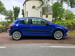 Blå Begagnad 2002 Peugeot 206 GTi Halvkombi | 45 000 kr (Dyr)