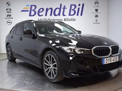 Svart Begagnad 2023 BMW 320 Kombi | 339 500 kr (Dyr)