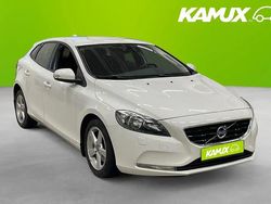 Vit Begagnad 2016 Volvo V40 Kinetic Kombi | 108 900 kr (Marknadspris)