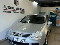 Silver Begagnad 2005 VW Golf IV Trendline Halvkombi | 32 500 kr (Marknadspris)