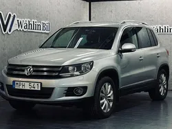 Grå Begagnad 2013 VW Tiguan Sportline SUV | 99 900 kr (Marknadspris)