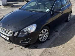 Svart Begagnad 2012 Volvo V60 Momentum Kombi | 60 000 kr (Bra pris)