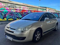 Brun Begagnad 2006 Citroën C4 Halvkombi | 13 500 kr (Dyr)