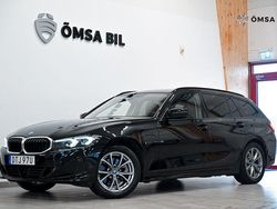 Svart Begagnad 2023 BMW 330e Sport Line Kombi | 349 800 kr
