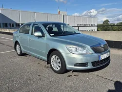 Grön Begagnad 2009 Skoda Octavia Ambiente Halvkombi | 34 900 kr (Marknadspris)
