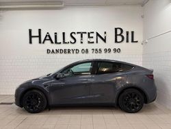 Grå Begagnad 2022 Tesla Model Y Long Range AWD SUV | 319 000 kr (Marknadspris)