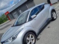 Silver Begagnad 2017 Toyota C-HR Executive SUV | 167 500 kr (Bra pris)