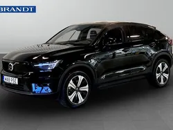 Svart Begagnad 2023 Volvo EC40 Plus SUV | 399 900 kr