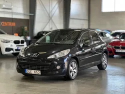 Svart Begagnad 2010 Peugeot 207 Halvkombi | 39 900 kr (Marknadspris)