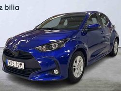 Blå Ny 2025 Toyota Yaris Hybrid Halvkombi | 254 900 kr