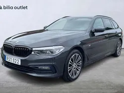 Grå Begagnad 2017 BMW 520 Shadowline Kombi | 259 900 kr