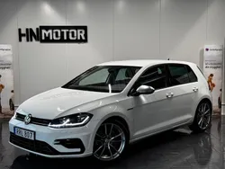 Vit Begagnad 2017 VW Golf VII R Halvkombi | 304 900 kr (Dyr)