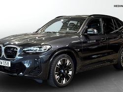 Grå (grey) Begagnad 2022 BMW iX3 M Sport SUV | 429 900 kr (Marknadspris)
