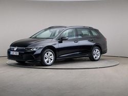 Svart Begagnad 2022 VW Golf VIII Kombi | 219 000 kr (Superpris)