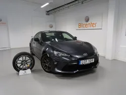 Mörkgrå (grå) Begagnad 2018 Toyota GT86 GT Sportkupé | 289 900 kr