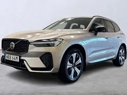 Ljusgrå (grå) Begagnad 2024 Volvo XC60 Plus SUV | 525 000 kr (Marknadspris)