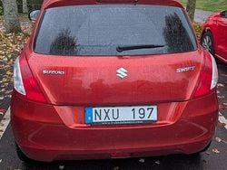 Orange Begagnad 2011 Suzuki Swift Halvkombi | 50 000 kr (Bra pris)