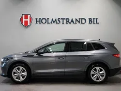 Grå Begagnad 2023 Skoda Enyaq iV SUV | 424 800 kr (Bra pris)
