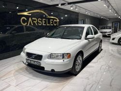Vit Begagnad 2008 Volvo S60 Kinetic Sedan | 49 900 kr (Marknadspris)